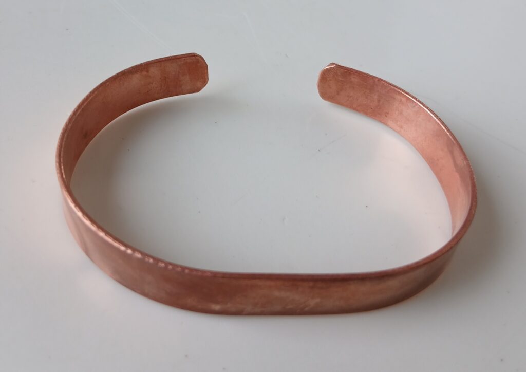 PULSERA DE COBRE PRECIO 35 SOLES MEIDDA 17.5 CM